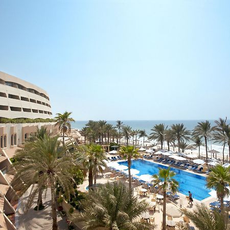 Occidental Sharjah Grand Hotel Esterno foto